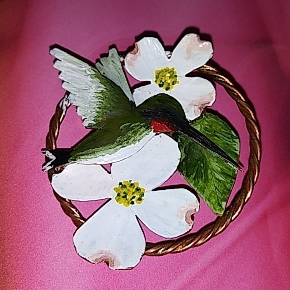 A Wonderful 1991 Hummingbird  Floral Brooch - Picture 2 of 4